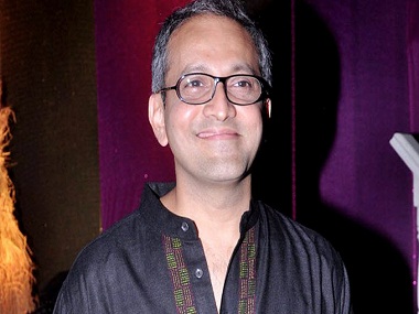 Ventilator director Rajesh Mapuskar to do cameo in Gujarati remake of National Award-winning Marathi film Ventilator director Rajesh Mapuskar to do cameo in Gujarati remake of National Award-winning Marathi film