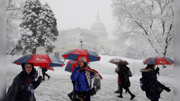 Spring snow storm Toby slams US Northeast, thousands of flights canceled, schools shut