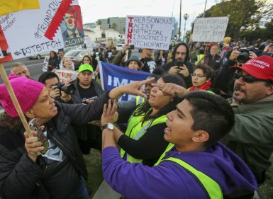 Donald Trump's visit to Mexico border marred by demonstrators protesting his plans for 'big, beautiful' wall Donald Trump's visit to Mexico border marred by demonstrators protesting his plans for 'big, beautiful' wall