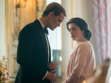 The Crown producers apologise to Claire Foy, Matt Smith for pay disparity; say actors weren't aware of 'who gets what' The Crown producers apologise to Claire Foy, Matt Smith for pay disparity; say actors weren't aware of 'who gets what'
