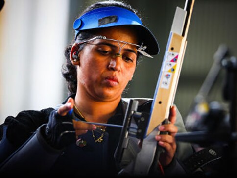 ISSF World Cup: Tejaswini Sawant misses 50m rifle 3 positions final by a point as India's poor run continues ISSF World Cup: Tejaswini Sawant misses 50m rifle 3 positions final by a point as India's poor run continues