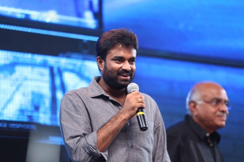 AL Vijay Facebook LiveCinema 825