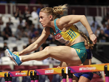 Commonwealth Games 2018: Australia's world champion hurdler Sally Pearson withdraws due to injury Commonwealth Games 2018: Australia's world champion hurdler Sally Pearson withdraws due to injury