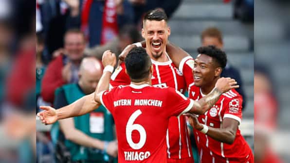 Bundesliga: Bayern Munich rout Borussia Moenchengladbach 5-1; Bayer Leverkusen thrash Eintracht Frankfurt