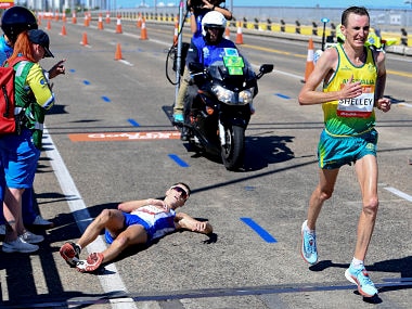  Commonwealth Games 2018 organisers slam bystanders for taking pictures of collapsed marathoner Callum Hawkins