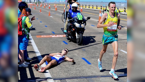 Commonwealth Games 2018 organisers slam bystanders for taking pictures of collapsed marathoner Callum Hawkins