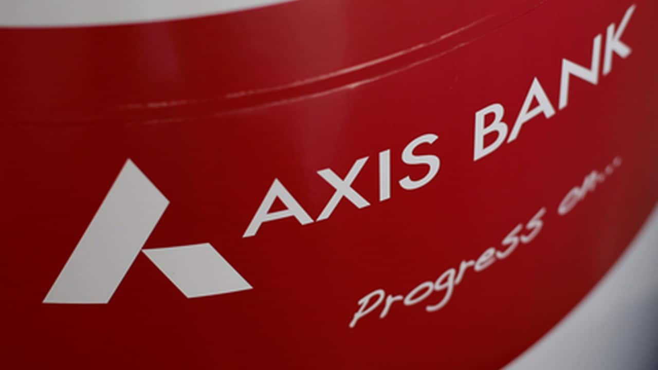 Axis Bank posts standalone net loss of Rs 112 cr in Q2 on tax