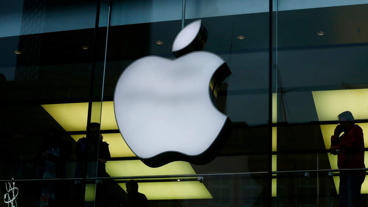 Apple to invest $1 billion in a 2nd campus in Texas and $10 billion for ...