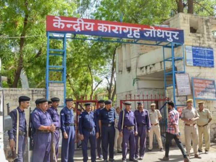 Asaram convicted: Management of post-verdict situation starkly different from handling of Ram Rahim judgment in Panchkula