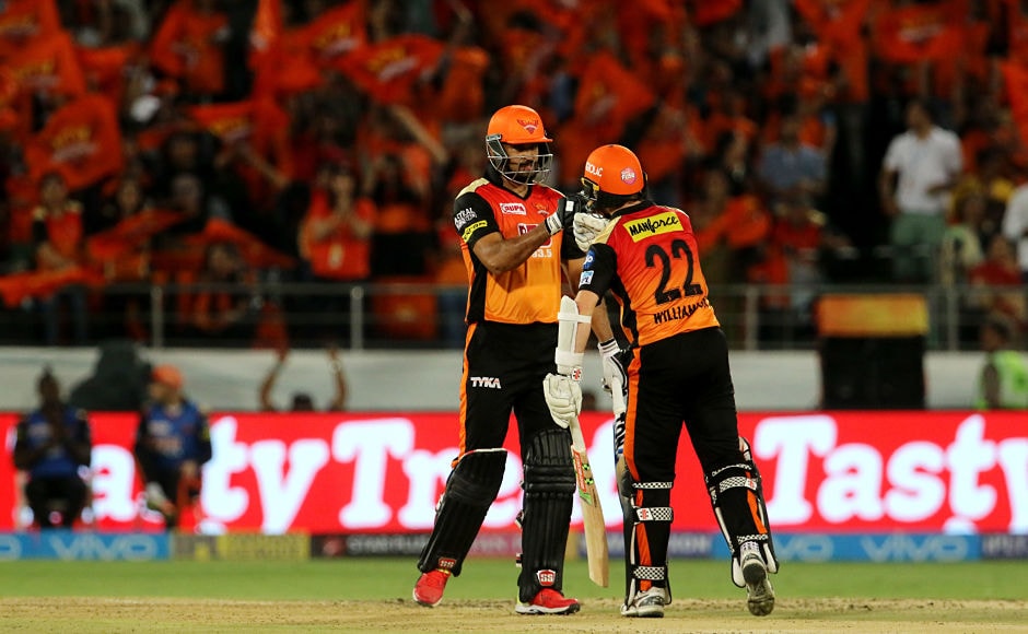 Yusuf Pathan and Kane Williamson tried their best to guide Sunrisers Hyderabad to victory, forming a 79-run partnership in the middle overs. However, the partnership was broken in the 18th over and from thereon, it became a little too difficult for Orange Army to register a win. Sportzpics Yusuf Pathan and Kane Williamson tried their best to guide Sunrisers Hyderabad to victory, forming a 79-run partnership in the middle overs. However, the partnership was broken in the 18th over and from thereon, it became a little too difficult for Orange Army to register a win. Sportzpics