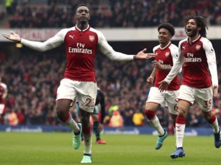 Premier League: Danny Welbeck's brace fires Arsenal to victory over relegation-threatened Southampton