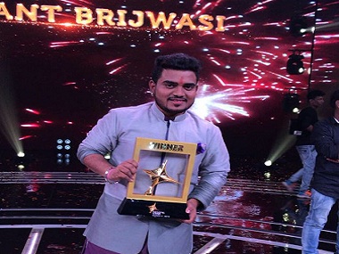Sa Re Ga Ma Pa L'il Champs 2009 contestant Hemant Brijwasi wins singing reality show Rising Star 2 Sa Re Ga Ma Pa L'il Champs 2009 contestant Hemant Brijwasi wins singing reality show Rising Star 2