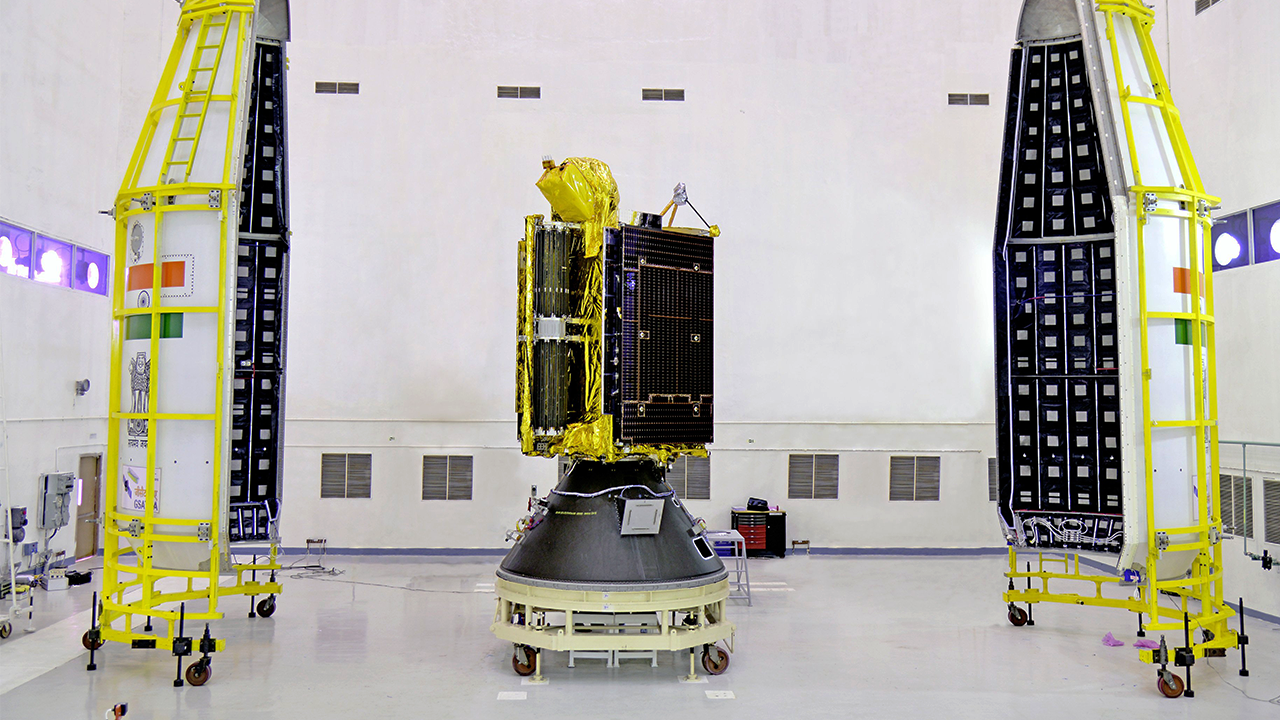 ISRO to launch GSAT-32 satellite in October 2019 to replace the silent GSAT-6A ISRO to launch GSAT-32 satellite in October 2019 to replace the silent GSAT-6A