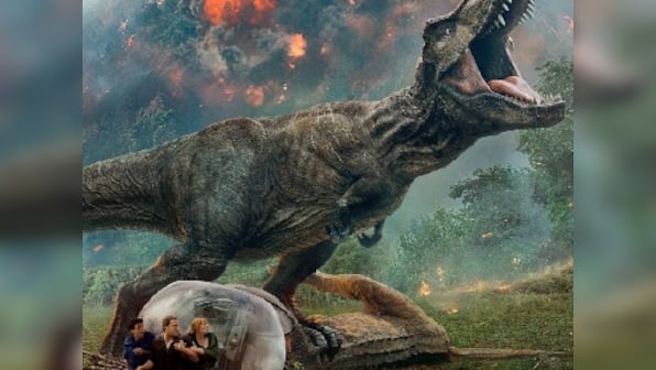 Jurassic World: Fallen Kingdom — Chris Pratt saves, then duels dinosaurs in chilling final trailer