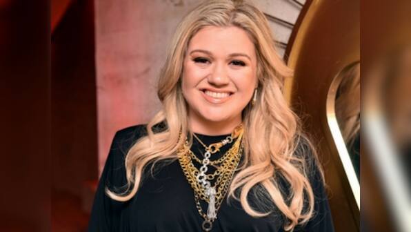 Kelly Clarkson named as host for 2018 Billboard Music Awards, ceremony to be held on 20 May