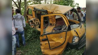 Kushinagar accident updates: Dozens of protesters throng mishap site; Yogi Adityanath blames van driver
