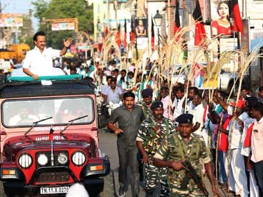 DMK, Congress, MMK hold human chain stir in Tamil Nadu over formation of Cauvery Management Board DMK, Congress, MMK hold human chain stir in Tamil Nadu over formation of Cauvery Management Board
