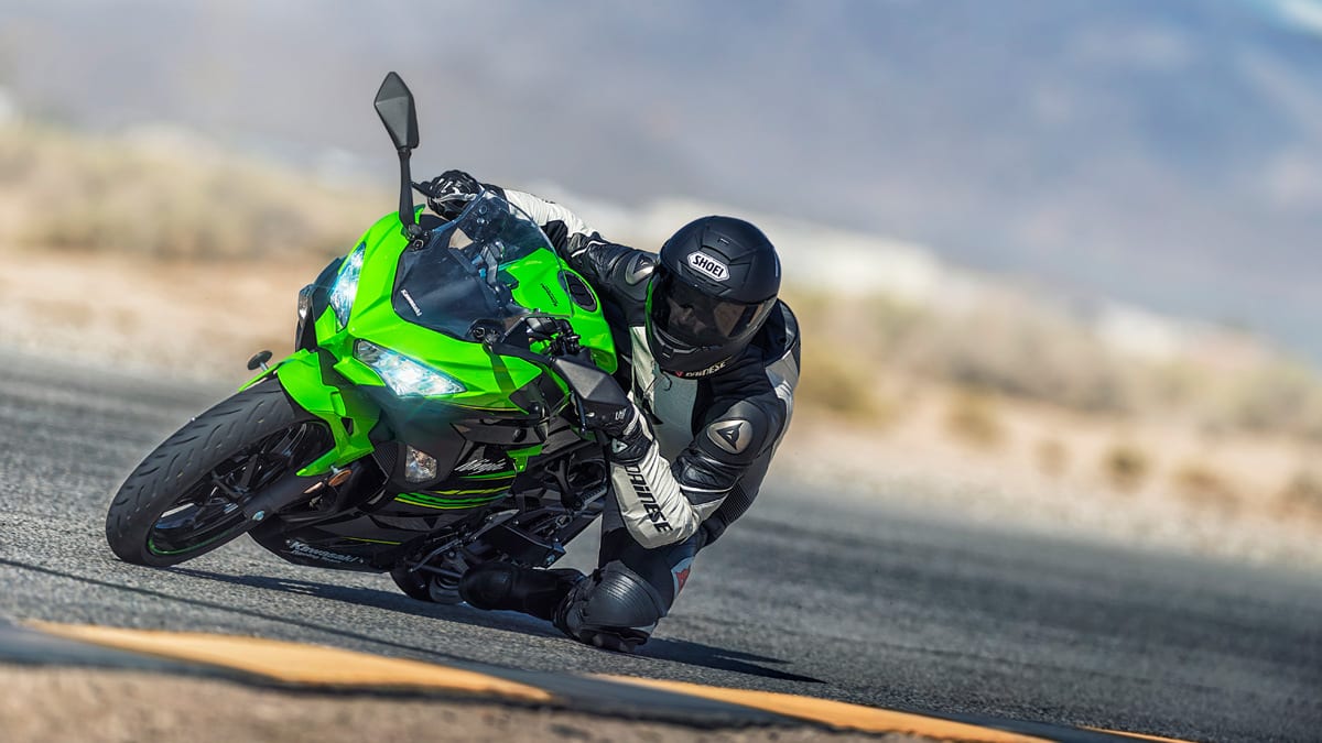 KAWASAKI Ninja 400.