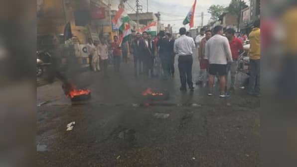 Kathua rape case: Lawyers' bandh call brings Jammu to a halt, rights' activists fear communalisation, delay in justice