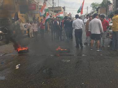 Kathua rape case: Lawyers' bandh call brings Jammu to a halt, rights' activists fear communalisation, delay in justice