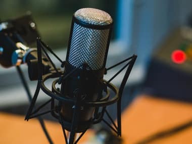 Google's new podcast app for Android comes built into Search and Assistant