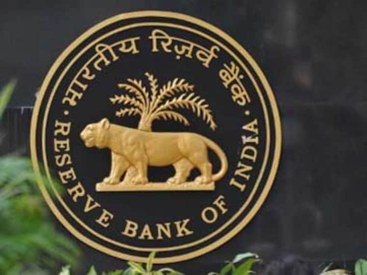 Govt to seek interim dividend from RBI, says Economic affairs secretary Subhash Chandra Garg