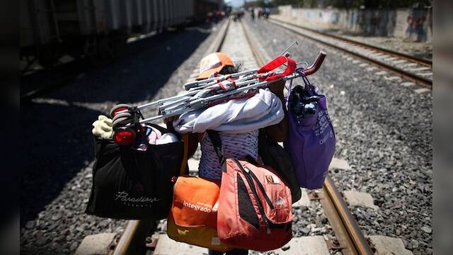 Such a long journey: Migrants in Mexico move across state lines ...