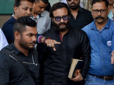 Blackbuck poaching case: Saif Ali Khan loses temper over media questions in Jodhpur, threatens to slap his driver Blackbuck poaching case: Saif Ali Khan loses temper over media questions in Jodhpur, threatens to slap his driver