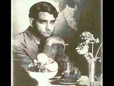 KL Saigal playlist: On legendary singer's 114th birth anniversary, here are some of his most memorable tracks KL Saigal playlist: On legendary singer's 114th birth anniversary, here are some of his most memorable tracks