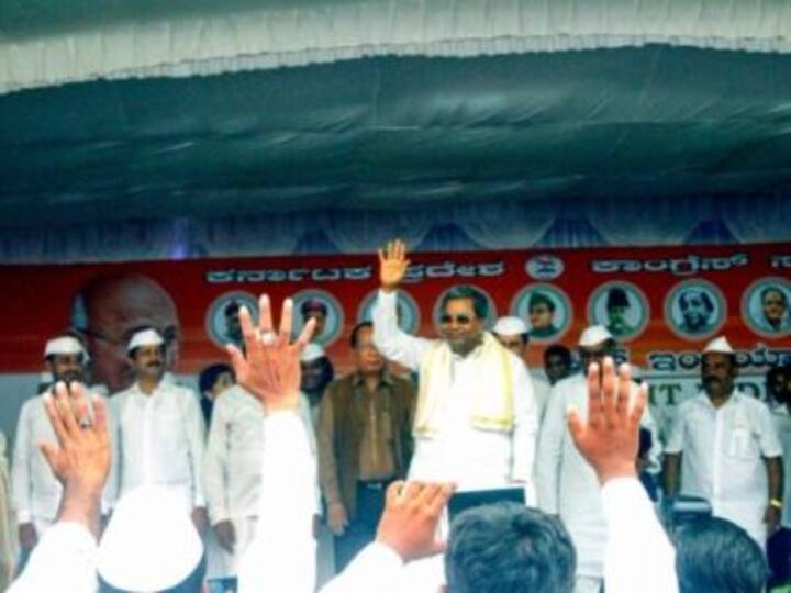 Karnataka polls: Siddaramaiah's 'Periyar' trick tough nut to crack for BJP as RSS tries to hoist saffron flag in state