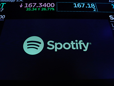 Spotify valuation crosses $29 billion following opening of trading at NYSE, share prices exceeds $160 Spotify valuation crosses $29 billion following opening of trading at NYSE, share prices exceeds $160