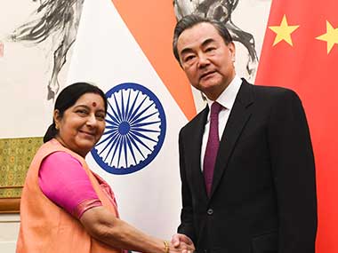 Sushma Swaraj meets Chinese counterpart in Beijing: Joint statement announces meeting scheduled between Narendra Modi, Xi Jinping Sushma Swaraj meets Chinese counterpart in Beijing: Joint statement announces meeting scheduled between Narendra Modi, Xi Jinping