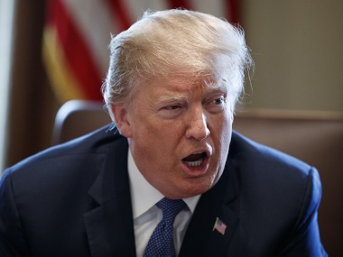 Donald Trump staffers walk out of White House Correspondents' Dinner after being mocked by comedienne Michelle Wolf Donald Trump staffers walk out of White House Correspondents' Dinner after being mocked by comedienne Michelle Wolf