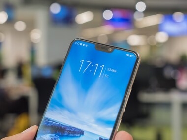 Vivo V9 Review: An iPhone X wannabe with one of the best selfie cameras around