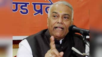 Cash crunch a case of complete mismanagement by government and RBI, says ex-finance minister Yashwant Sinha