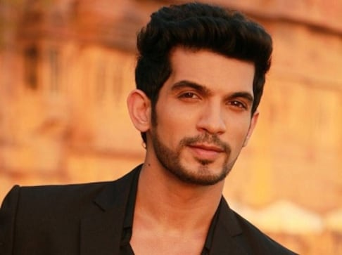 Ishq Mein Marjawan star Arjun Bijlani to host Madhuri Dixit-judged new reality show Dance Deewane Ishq Mein Marjawan star Arjun Bijlani to host Madhuri Dixit-judged new reality show Dance Deewane