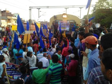 Bharat Bandh 2018 updates: Death toll rises to 7, five killed in Madhya Pradesh alone; 448 protesters detained in UP Bharat Bandh 2018 updates: Death toll rises to 7, five killed in Madhya Pradesh alone; 448 protesters detained in UP