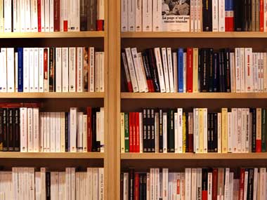 DMK, PMK condemn Centre's omission of Tamil scholars from honours accorded to language experts DMK, PMK condemn Centre's omission of Tamil scholars from honours accorded to language experts