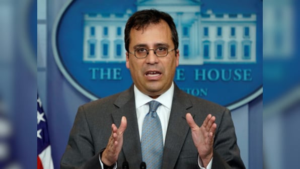 H1B: New USCIS policy makes it easier to refuse visa applications without RFE; apply early but brace for headwinds, says top immigration lawyer Cyrus Mehta