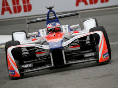 Rome ePrix: Mahindra Racing’s Felix Rosenqvist retires from the lead yet again, Sam Bird seals well-deserved victory Rome ePrix: Mahindra Racing’s Felix Rosenqvist retires from the lead yet again, Sam Bird seals well-deserved victory