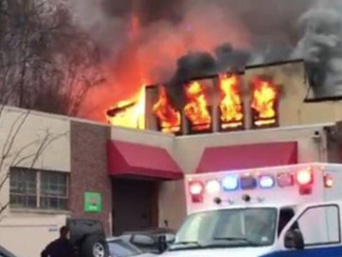 Fire at Edgewater dance studio in New Jersey: More than 12 girls jump from 2nd floor to escape flames Fire at Edgewater dance studio in New Jersey: More than 12 girls jump from 2nd floor to escape flames