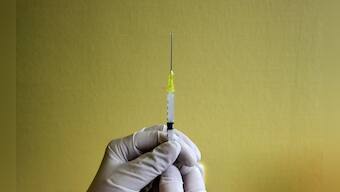 Russian Twitter bots and trolls spread false information about vaccines: Study