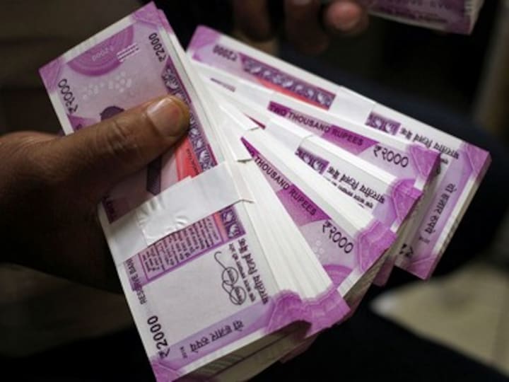 Non-metros lead unsecured loan market in volume game; 10.49% increase in lifestyle credit card applications: Report