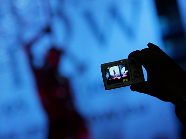 Inside the problematic world of 'deepfakes', AI-made videos which morph celebrities' faces on porn stars Inside the problematic world of 'deepfakes', AI-made videos which morph celebrities' faces on porn stars