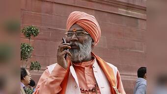 Unnao MP Sakshi Maharaj inaugurates 'nightclub' in Uttar Pradesh's Lucknow, sparks controversy