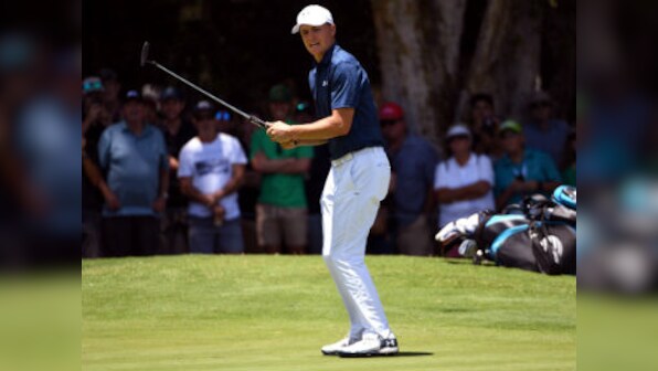 Augusta Masters 2018: Jordan Spieth takes two-shot lead after first round as fans cheer Tiger Woods' return