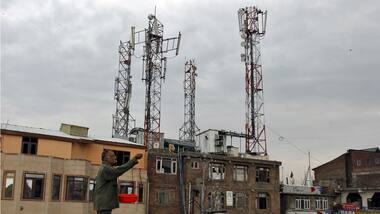 Chief technology officers from Reliance Jio and Bharti Airtel resign