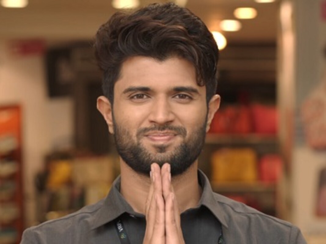 Vijay Devarakonda asks fans to help in combating Taxiwala piracy: I request  you to honour the hard work-Entertainment News , Firstpost