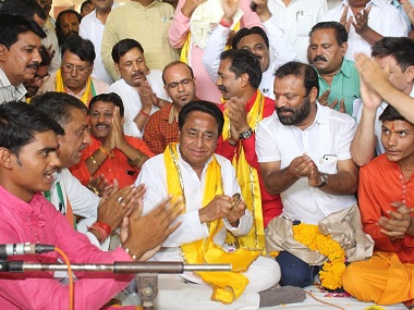 Madhya Pradesh polls: Kamal Nath plays manjiras, sings bhajans as Congress looks to beat Shivraj Singh Chouhan at his own game Madhya Pradesh polls: Kamal Nath plays manjiras, sings bhajans as Congress looks to beat Shivraj Singh Chouhan at his own game