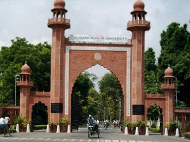 AMU should provide quota if it can't prove minority status, says SC/ST panel: Varsity walks tightrope between minority character, reservations